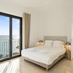 Le 4*