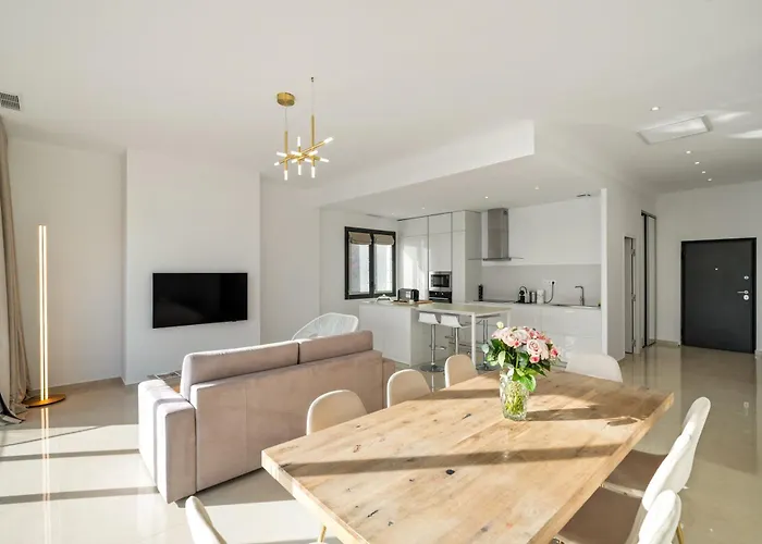 Le 4* Roquebrune-Cap-Martin