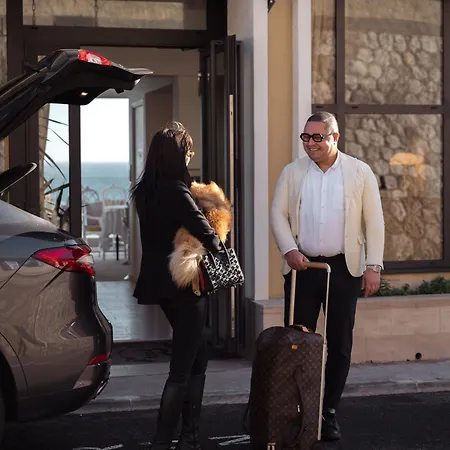 Le Hotel Roquebrune-Cap-Martin