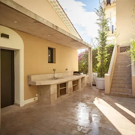 罗克博鲁尔酒店 罗克布吕讷-卡普马丹