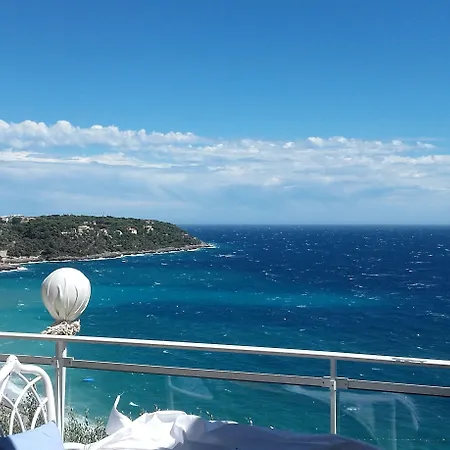 罗克博鲁尔酒店