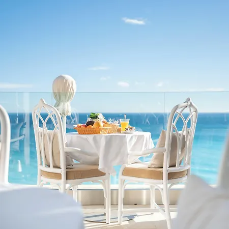 Le Hotel Roccabruna